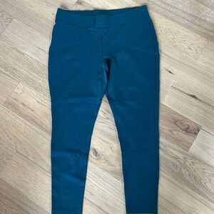 Christopher and Banks  slimming ponte legging large